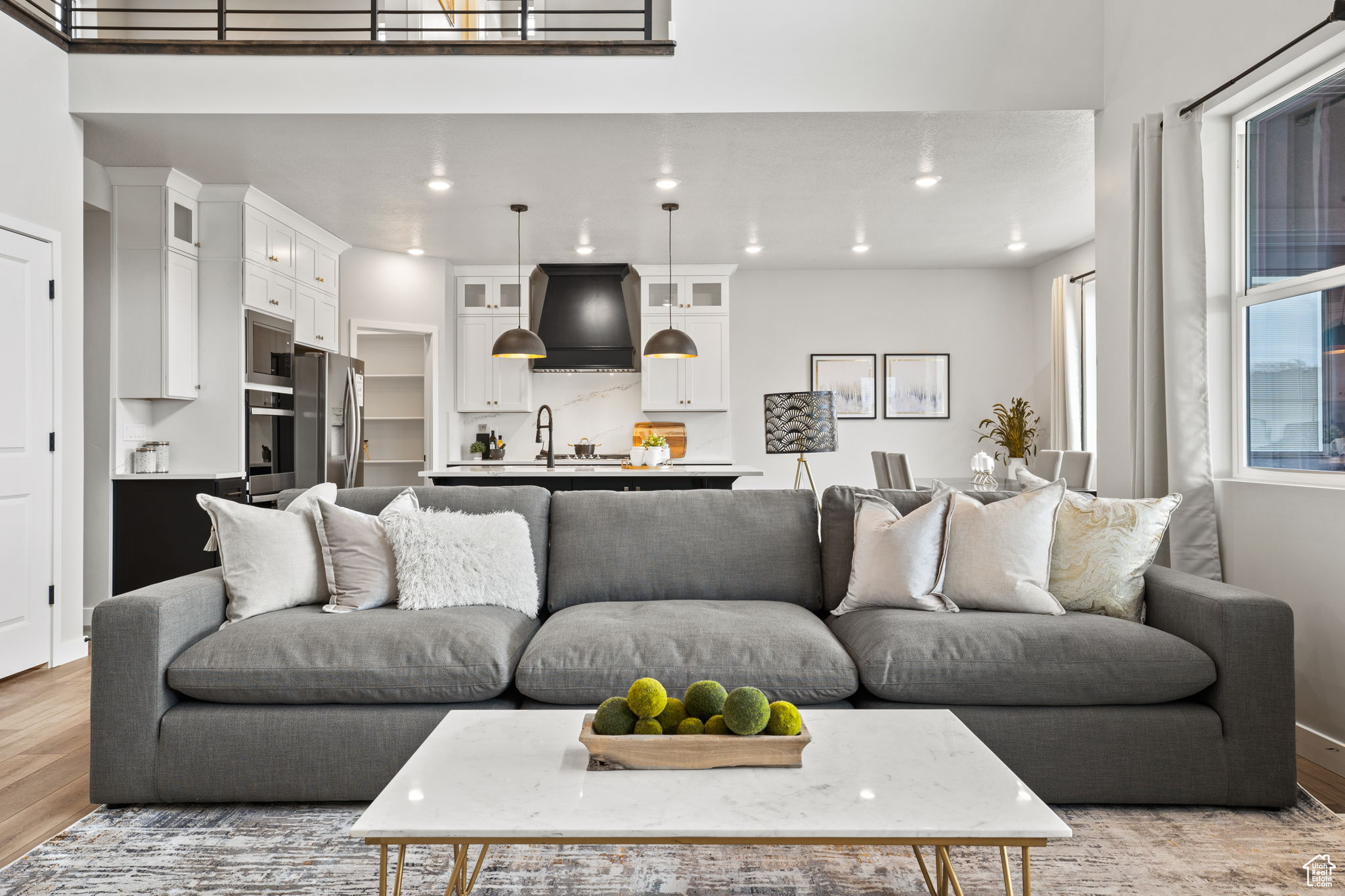 NORTH LAKE MEADOWS - Residential