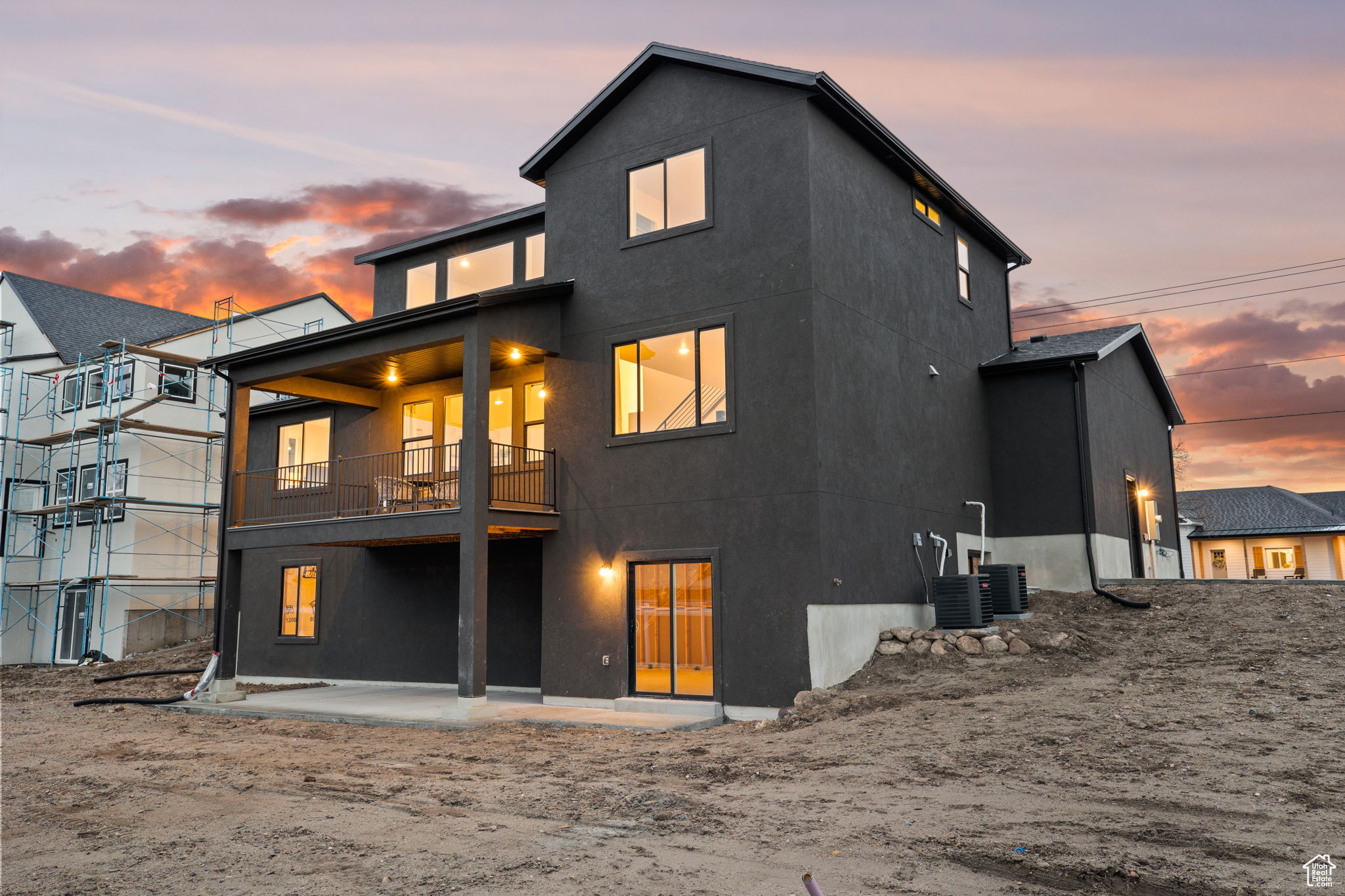 NORTH LAKE MEADOWS - Residential