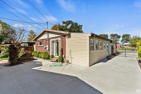 Tiny photo for 1379 W DUPONT AVE, Salt Lake City, UT 84116 (MLS # 2116235)
