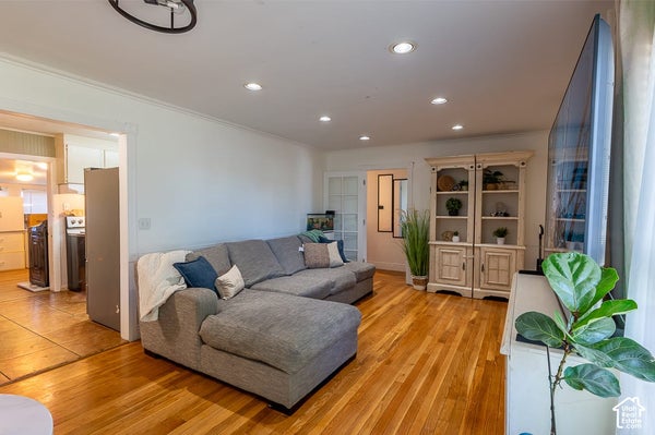 975 E 560 N, PROVO, UT 84606 - Image a80353d0eefe2b1c8256b29d5c6e7773/30901456