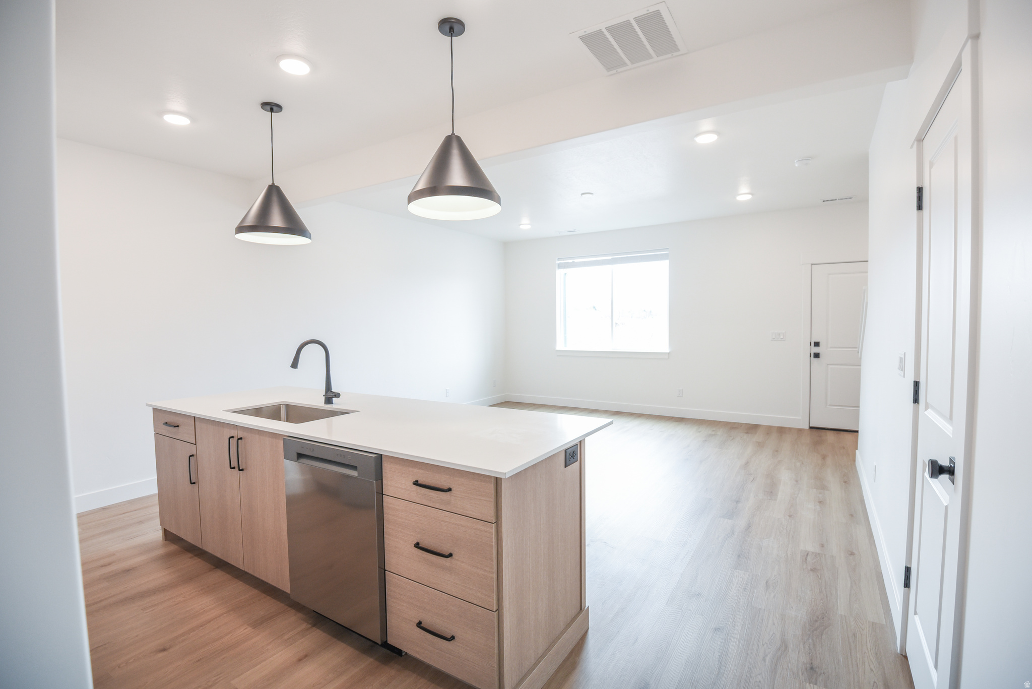 CLEAR CREEK - Residential