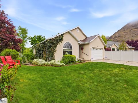Tiny photo for 954 S SLATE DR, Provo, UT 84606 (MLS # 2154056)