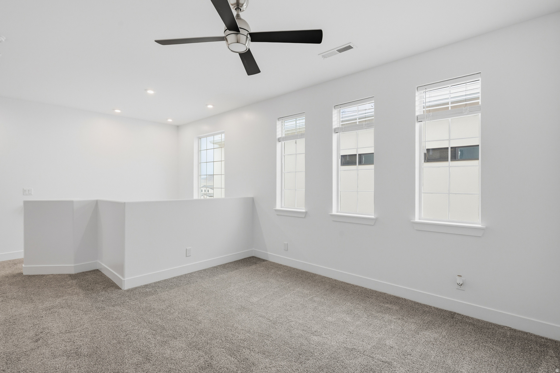 AUBURN HILLS - Residential