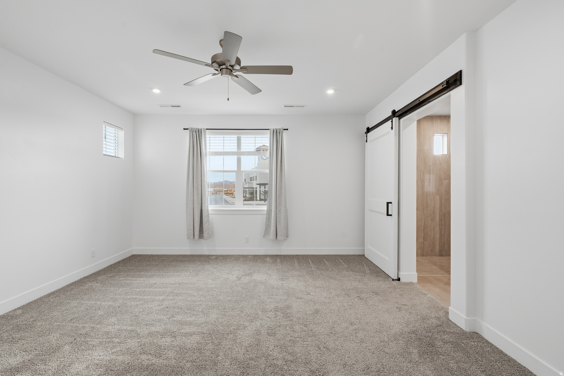 AUBURN HILLS - Residential