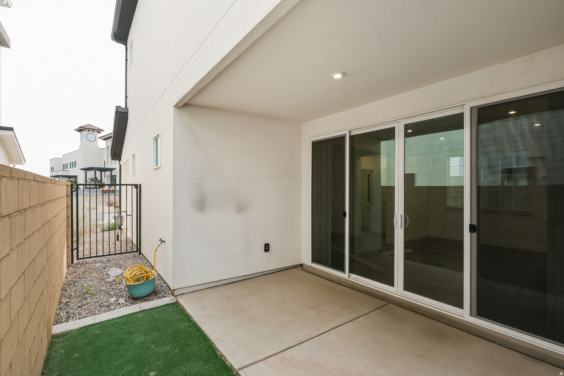 AUBURN HILLS - Residential