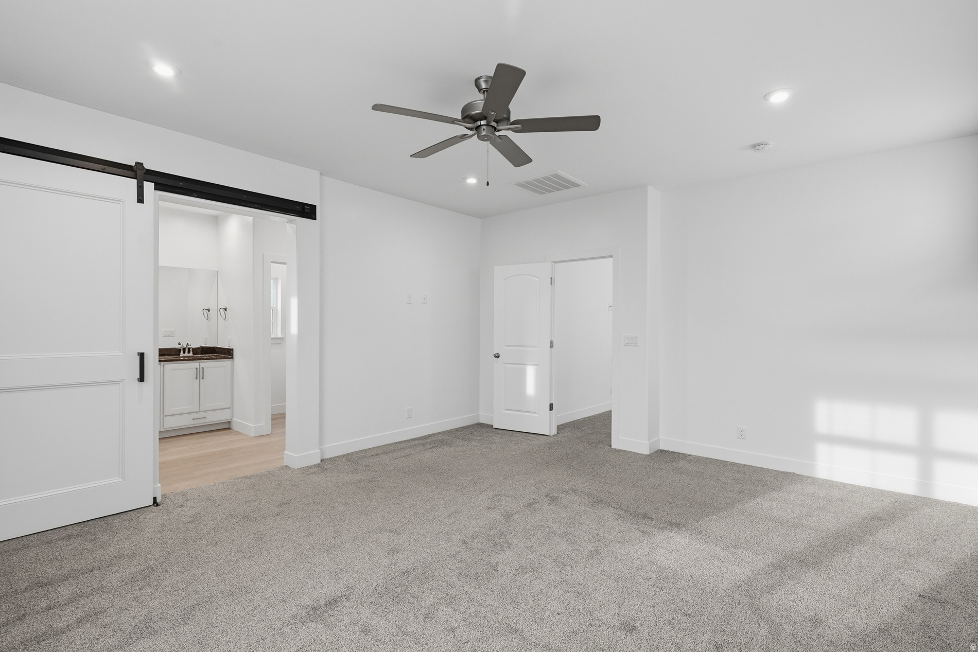 AUBURN HILLS - Residential