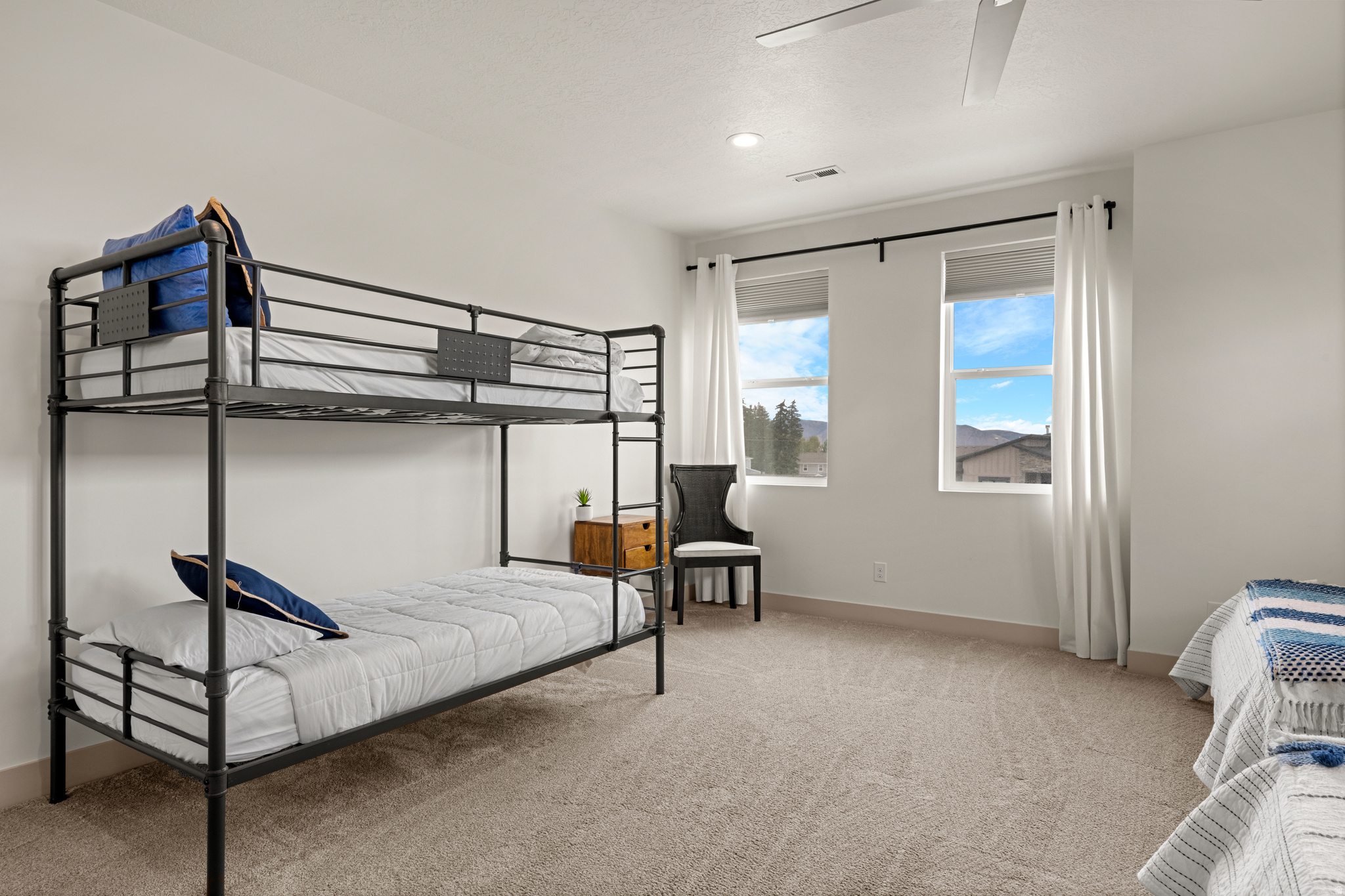 BUTTERCUP FARMS - Residential