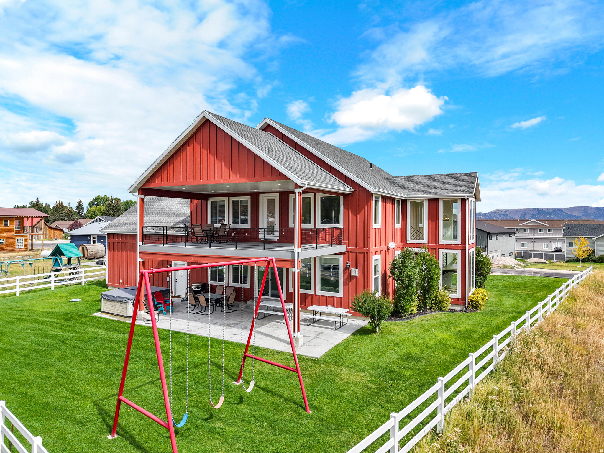 BUTTERCUP FARMS - Residential