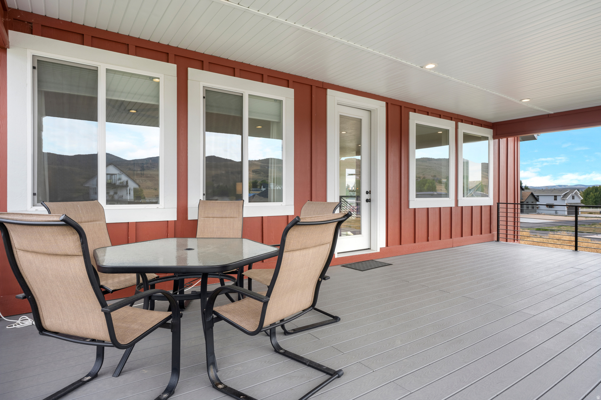 BUTTERCUP FARMS - Residential