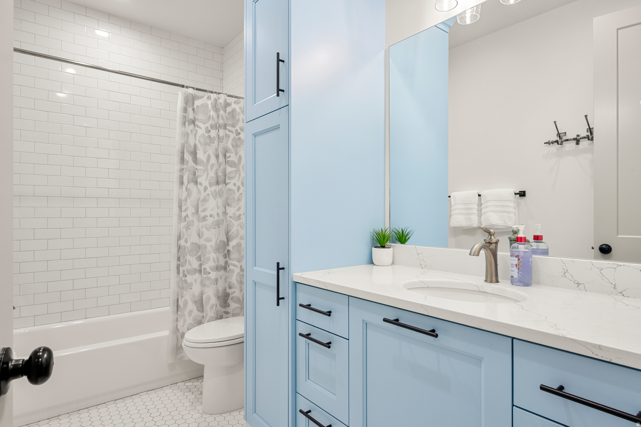 BUTTERCUP FARMS - Residential