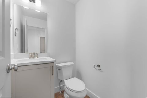 Tiny photo for 573 N SWEET CORN LN, Lindon, UT 84042 (MLS # 2138203)