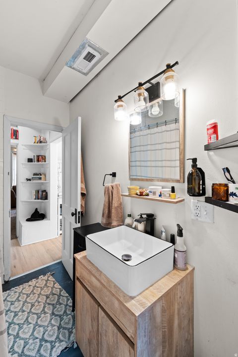 Tiny photo for 257 E 200 S, Provo, UT 84606 (MLS # 2155165)