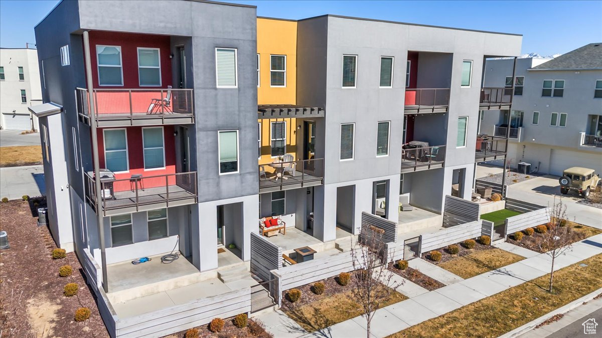 5314 W Canary Grass Way, South Jordan, Utah image 2