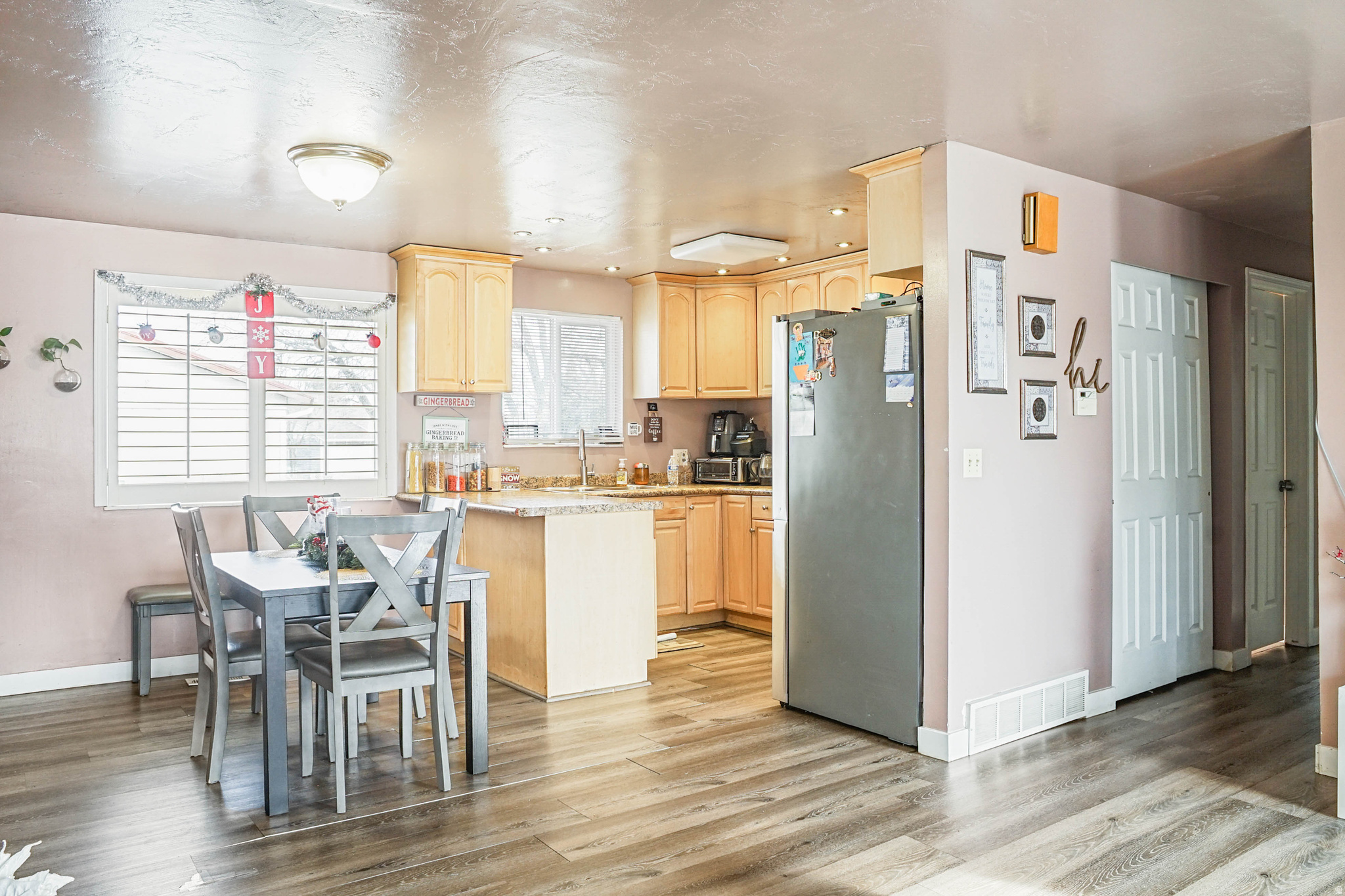 CAMELOT SUB - Residential