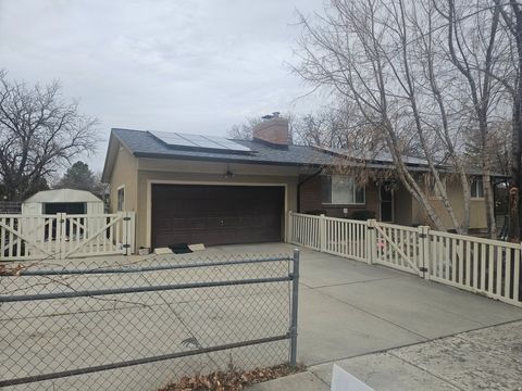 Photo of 2178 W ARTHUR DR, West Jordan, UT 84084 (MLS # 2127328)