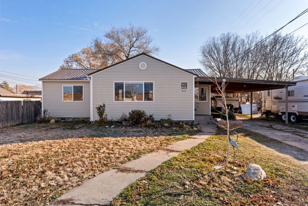 Photo of 570 N 100 E, Spanish Fork, UT 84660 (MLS # 2131614)