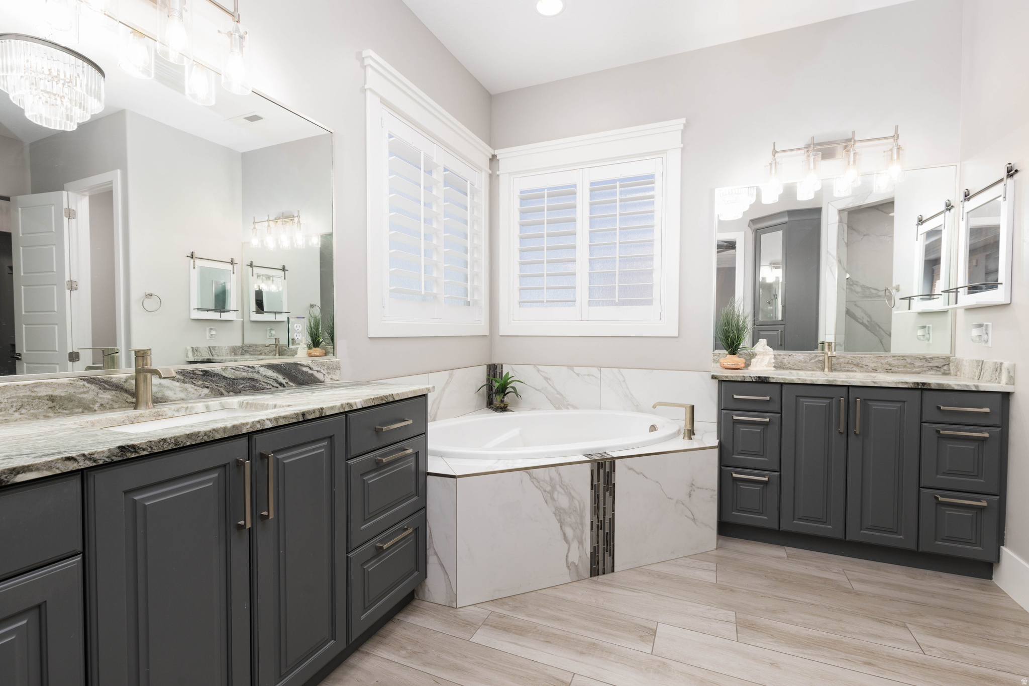 VENTANA RIDGE - Residential