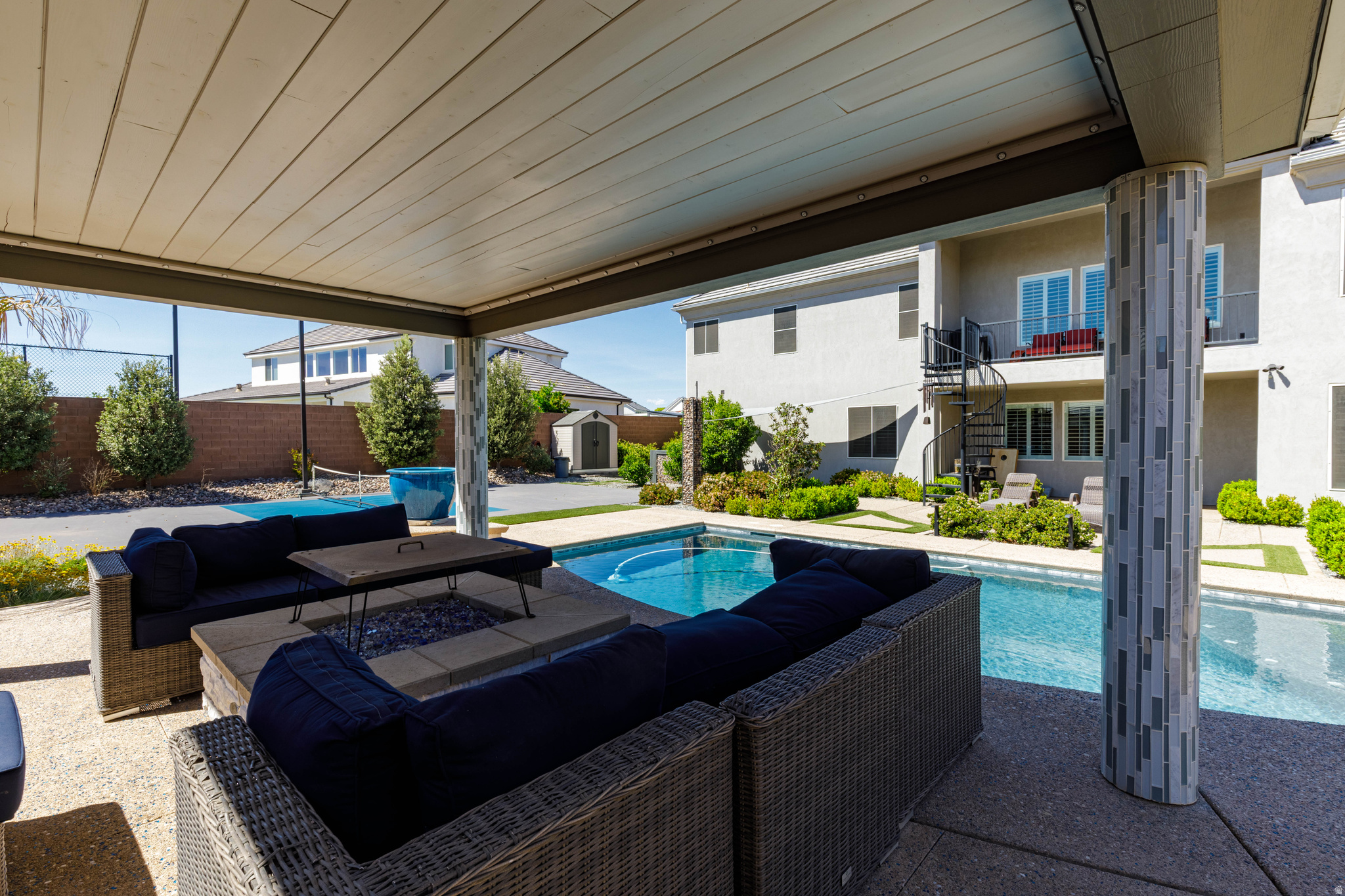 VENTANA RIDGE - Residential