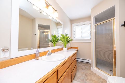 Tiny photo for 904 W 2300 S, Syracuse, UT 84075 (MLS # 2125473)