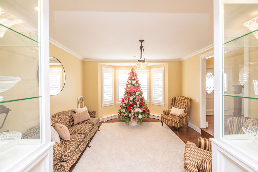 MOUNTAIN VIEW EST - Residential