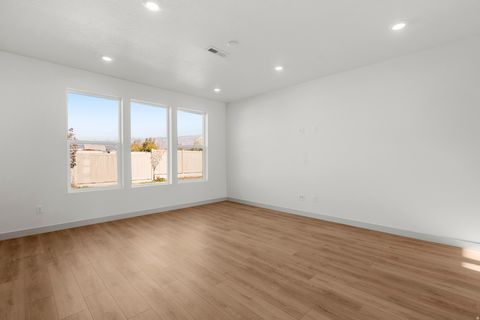Tiny photo for 1067 W AUDREY LN S #8, Woods Cross, UT 84087 (MLS # 2121447)