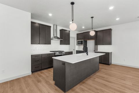 Tiny photo for 1067 W AUDREY LN S #8, Woods Cross, UT 84087 (MLS # 2121447)