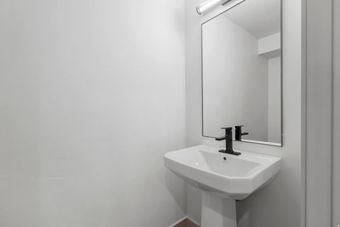 Tiny photo for 1067 W AUDREY LN S #8, Woods Cross, UT 84087 (MLS # 2121447)