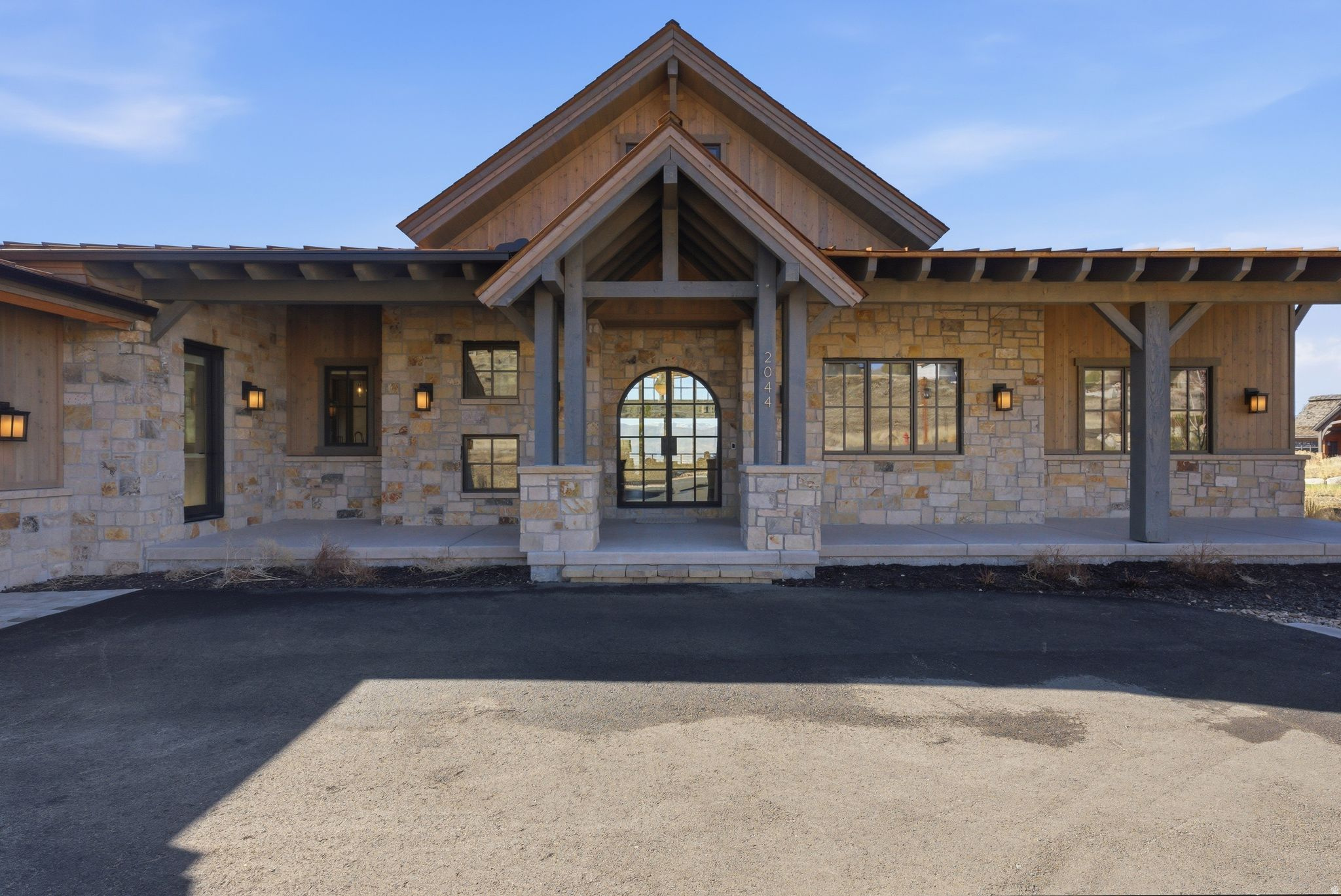 RED LEDGES - Residential