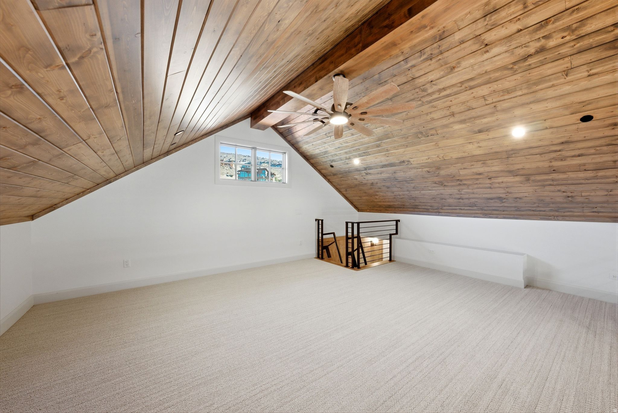 RED LEDGES - Residential