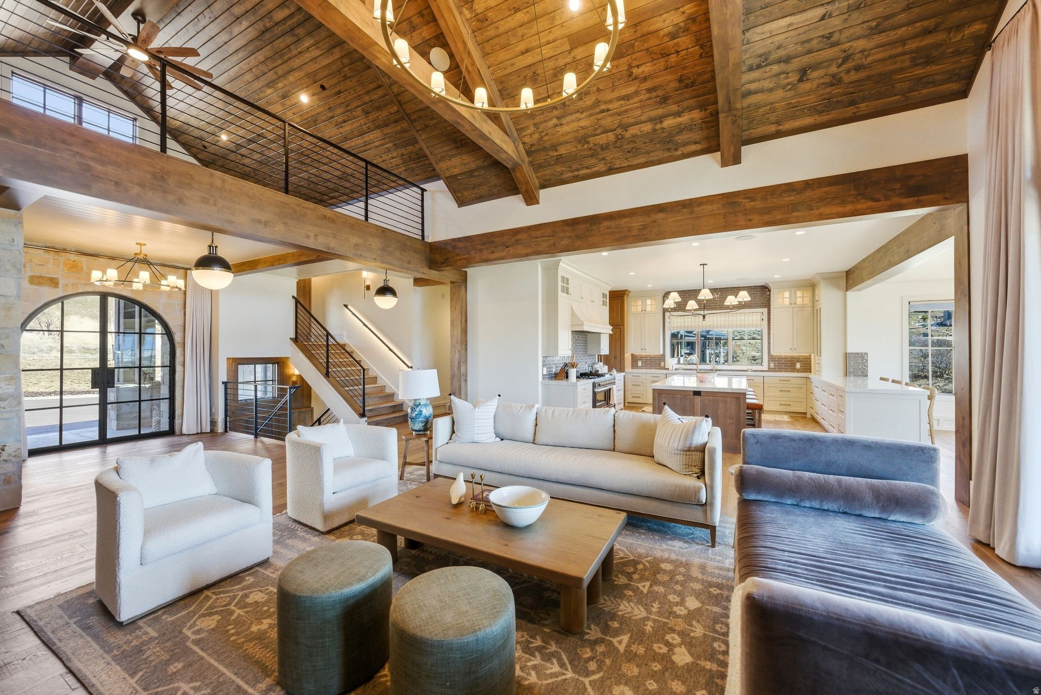 RED LEDGES - Residential