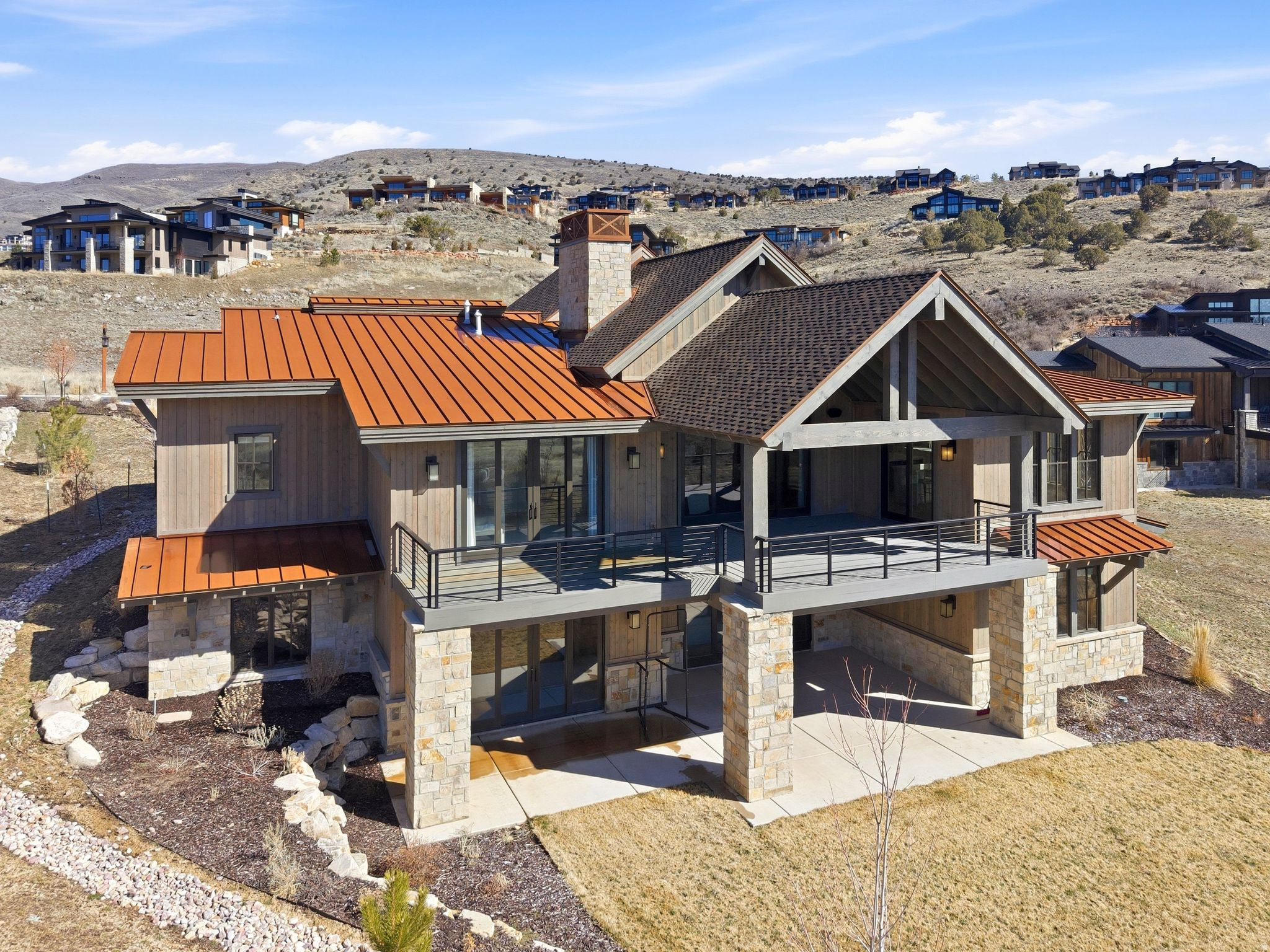 RED LEDGES - Residential