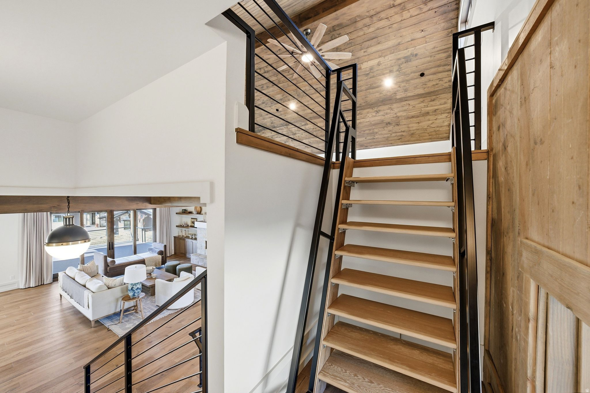 RED LEDGES - Residential