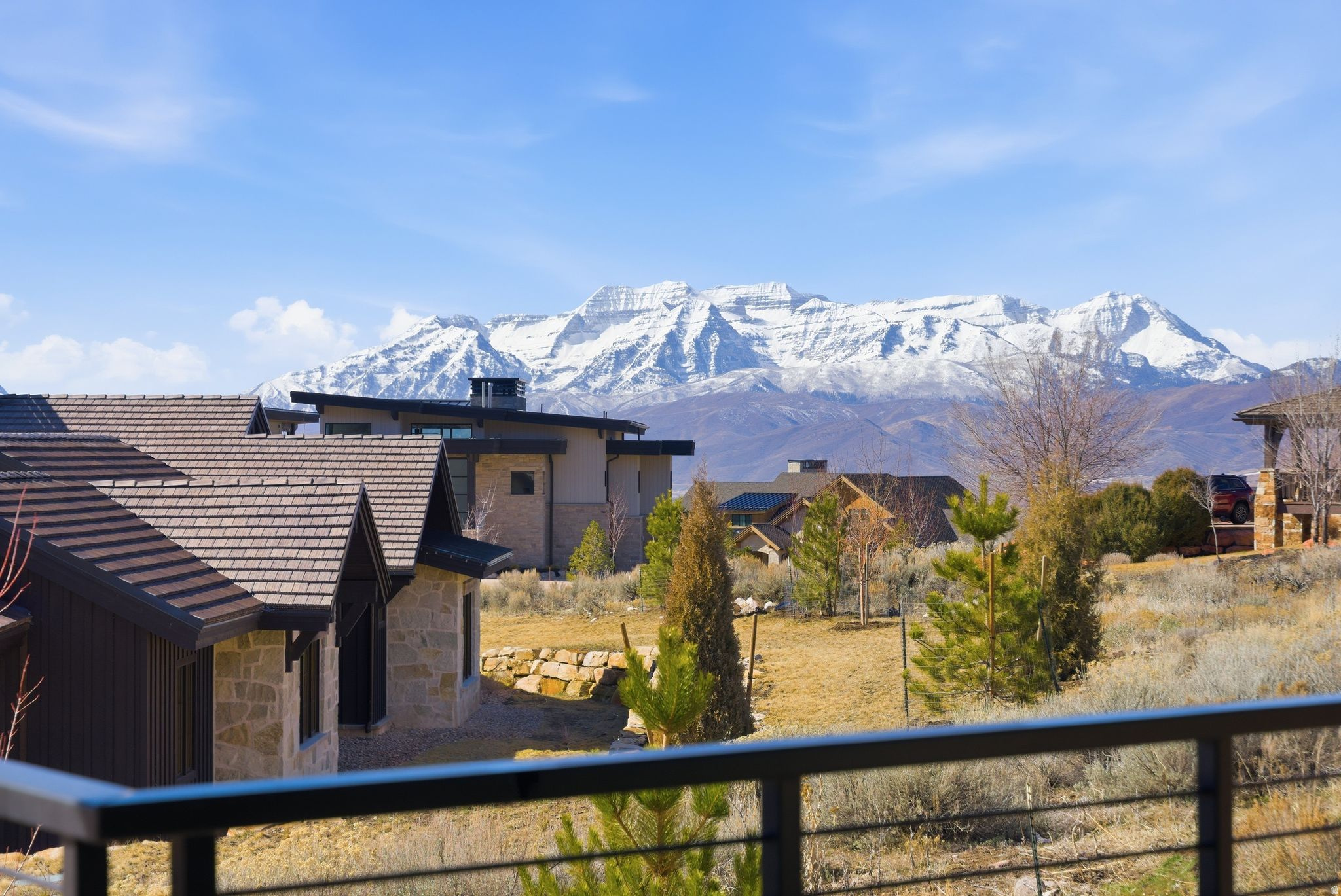 RED LEDGES - Residential