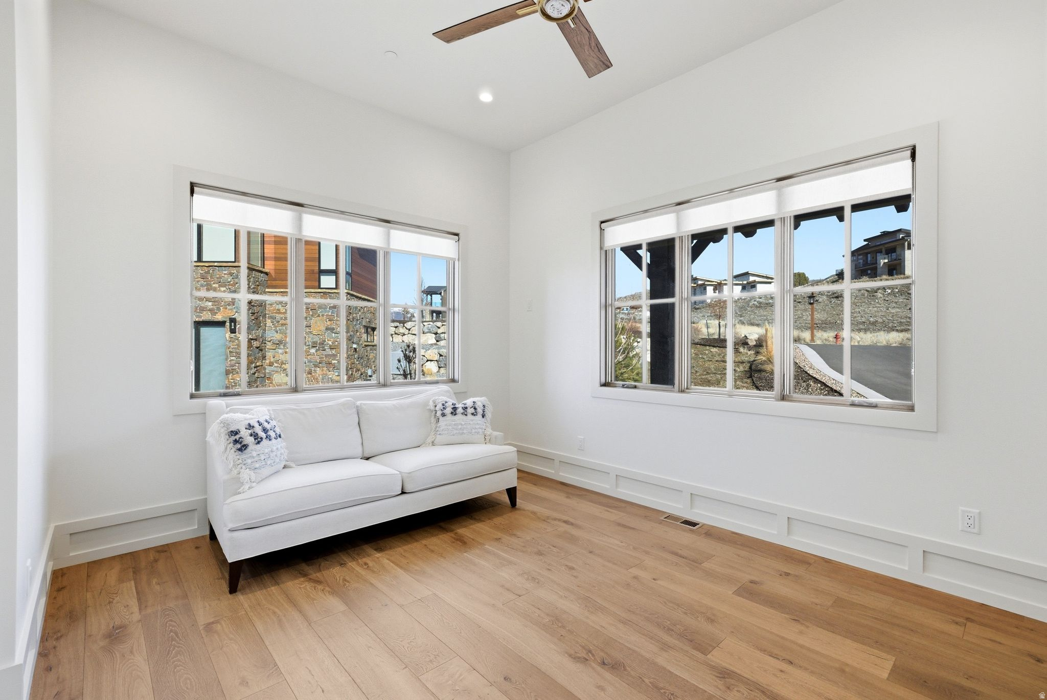 RED LEDGES - Residential