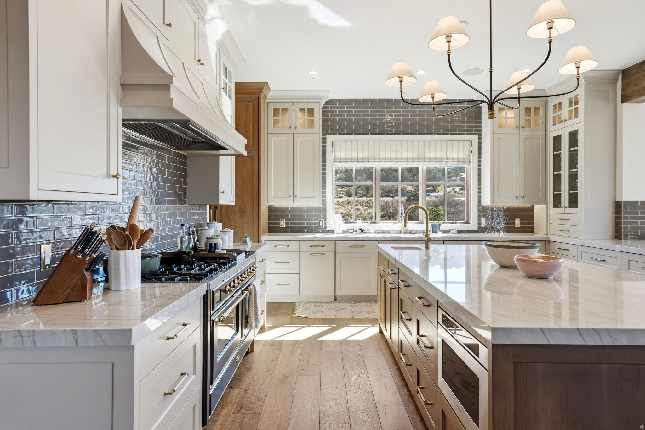 RED LEDGES - Residential