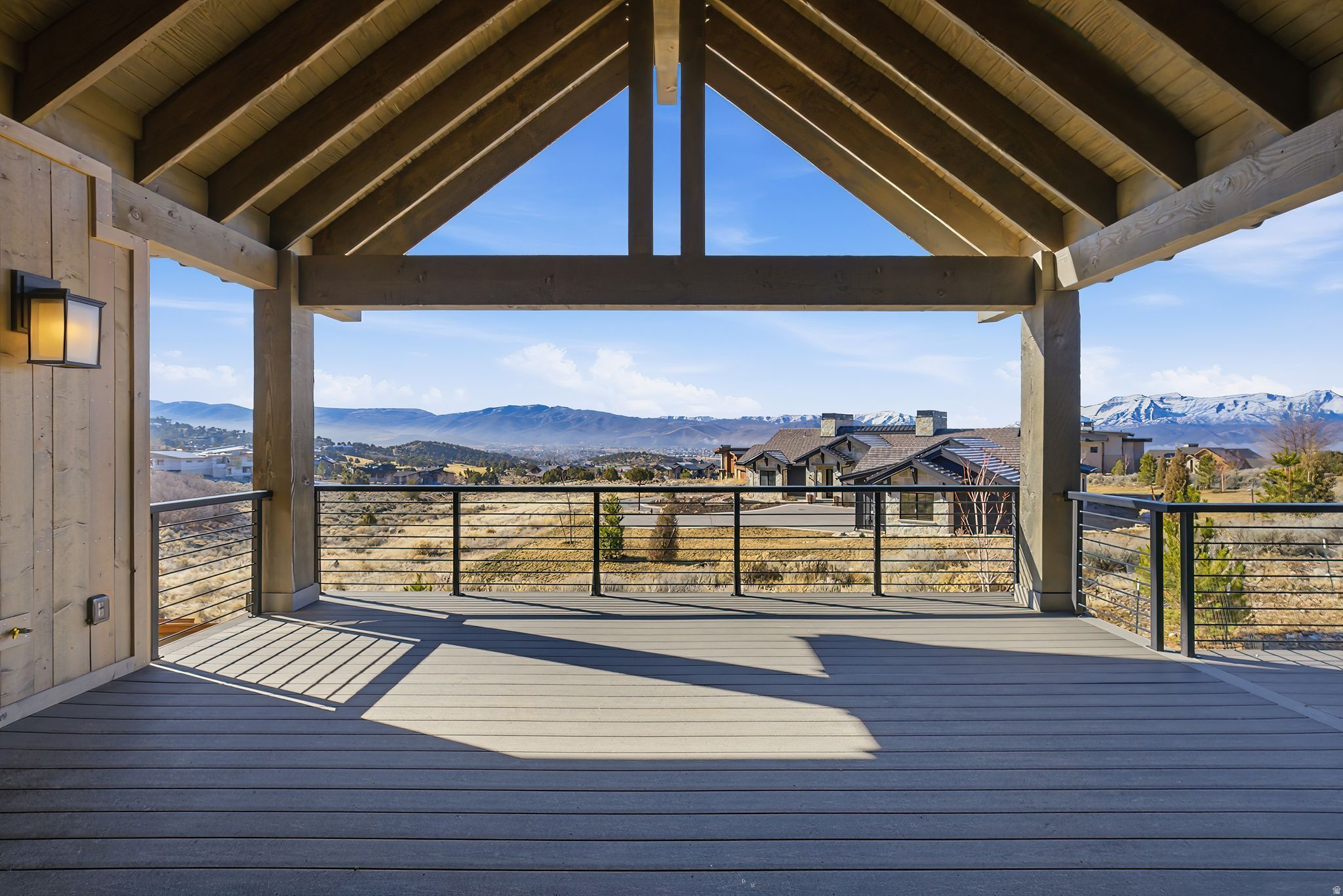 RED LEDGES - Residential