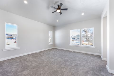 Tiny photo for 3244 E 2720 S #33, Spanish Fork, UT 84660 (MLS # 2128876)