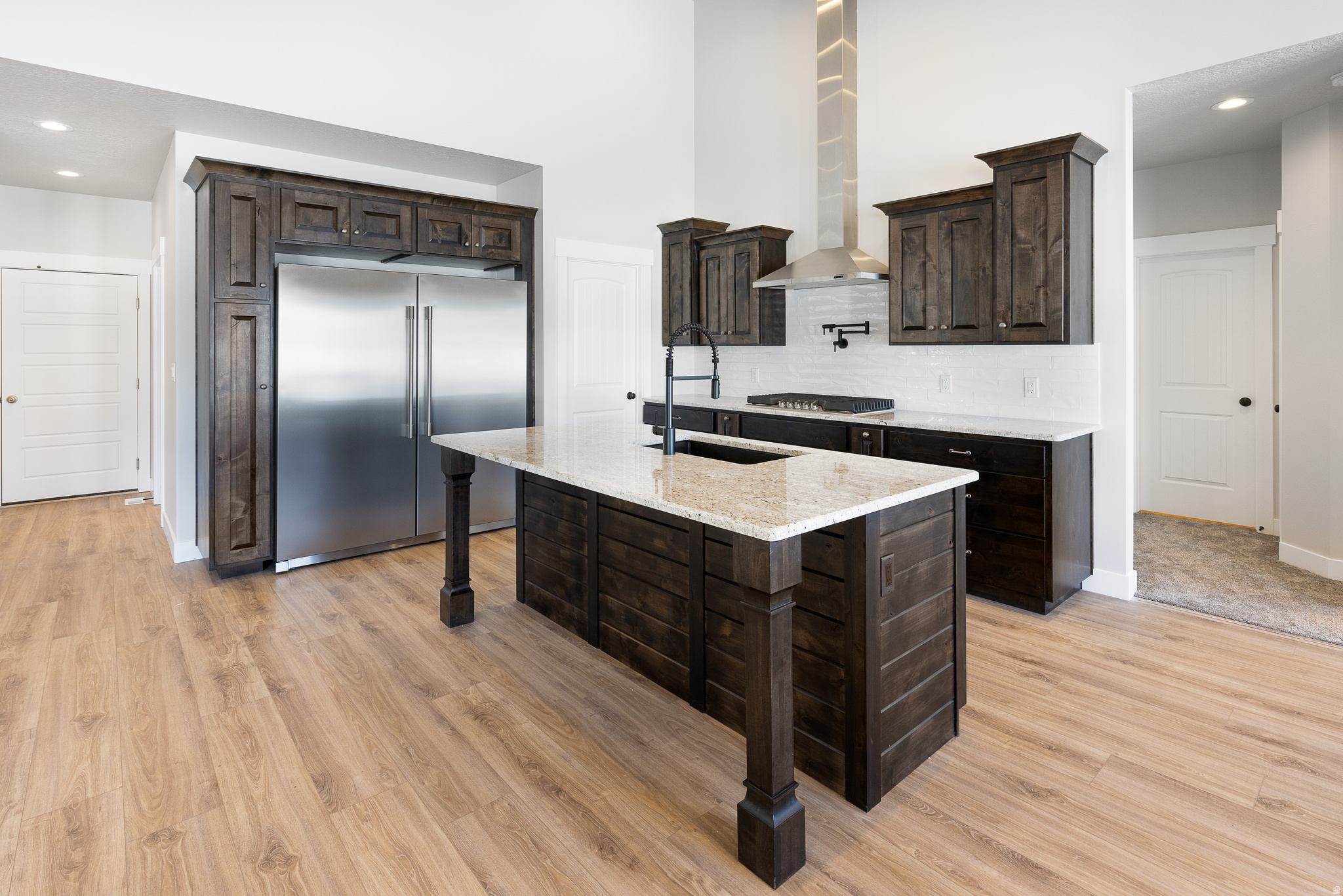 OAKRIDGE COVE - Residential