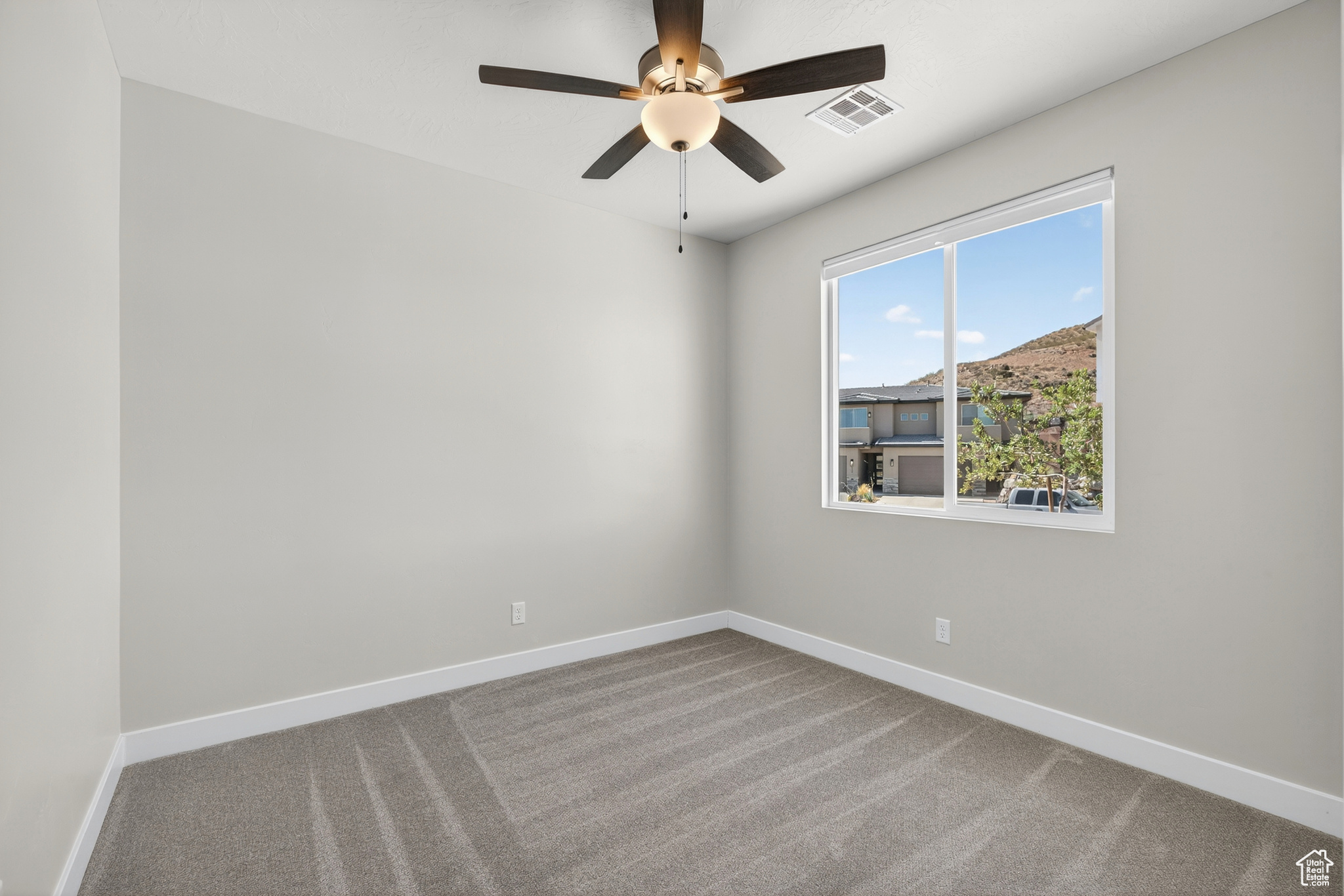 HURRICANE VIEWS - Residential