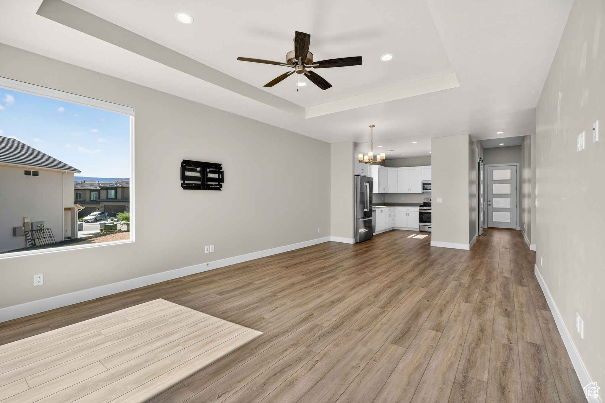 HURRICANE VIEWS - Residential