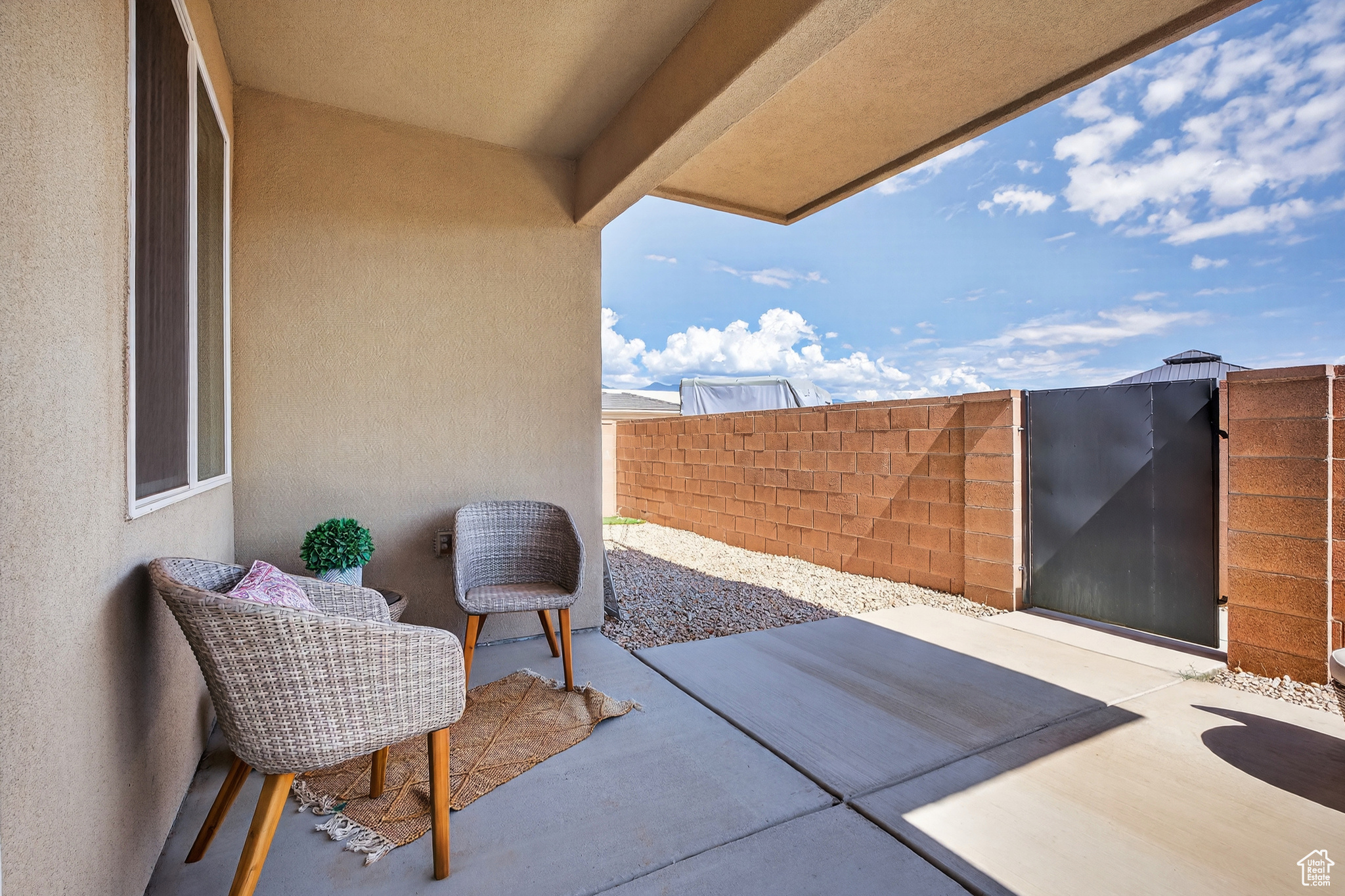 HURRICANE VIEWS - Residential