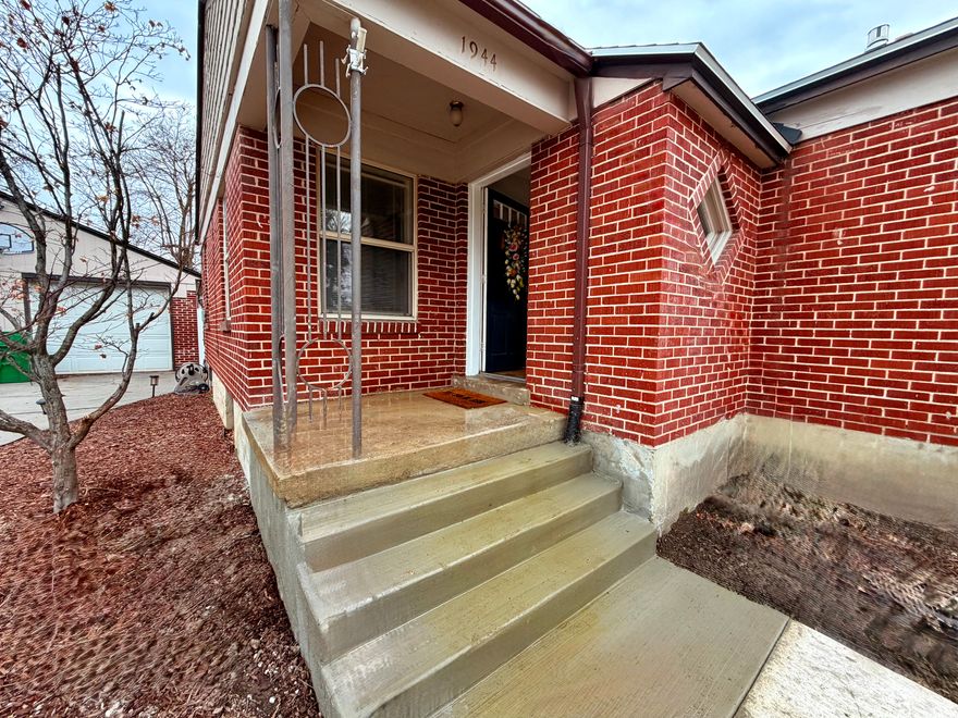 Motivated seller!! The sellers are including an Acclaimed Home Warranty with your purchase for peace of mind and pay buyers closing cost! Amazing bungalow in a prime Holladay location! Walking distance to the Cottonwood Country Club, this charming home offers comfort, character, and space to grow. Enjoy a huge 0.32-acre lot with mature trees, a large patio perfect for entertaining, and irrigation shares with Green Ditch Water Company (0.25-acre shares included with the property). Inside, you'll find hardwood floors, an updated kitchen, new central air, and roof shingles replaced approximately 6 years ago. The oversized 2-car garage provides plenty of storage, and the unfinished basement offers incredible potential for future expansion. Conveniently located near schools, restaurants, shopping, and more! Very easy to show - schedule your private tour today!