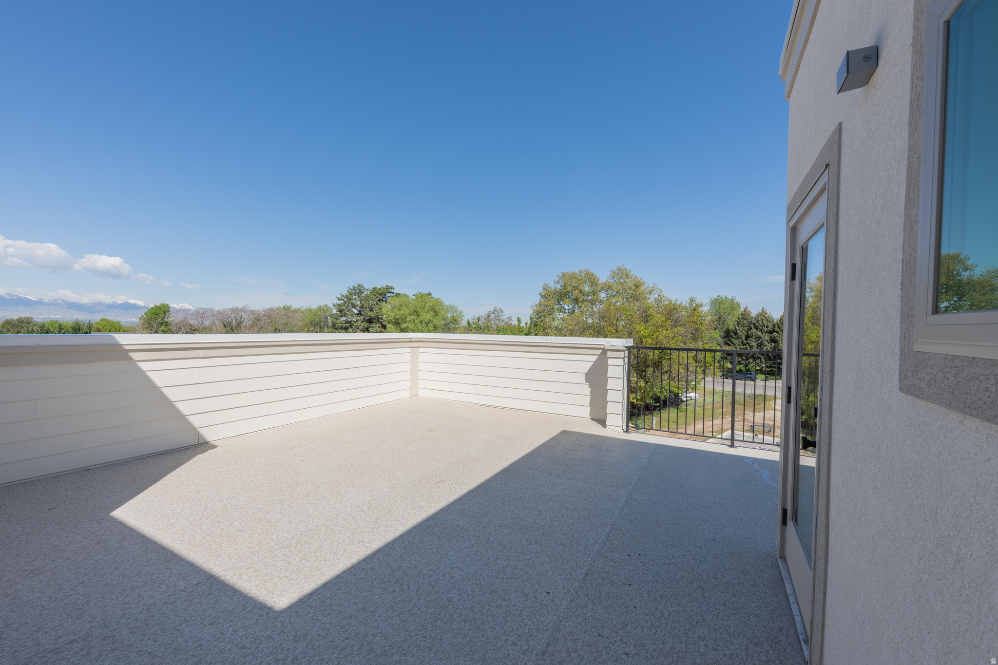 BASE 45 - Residential
