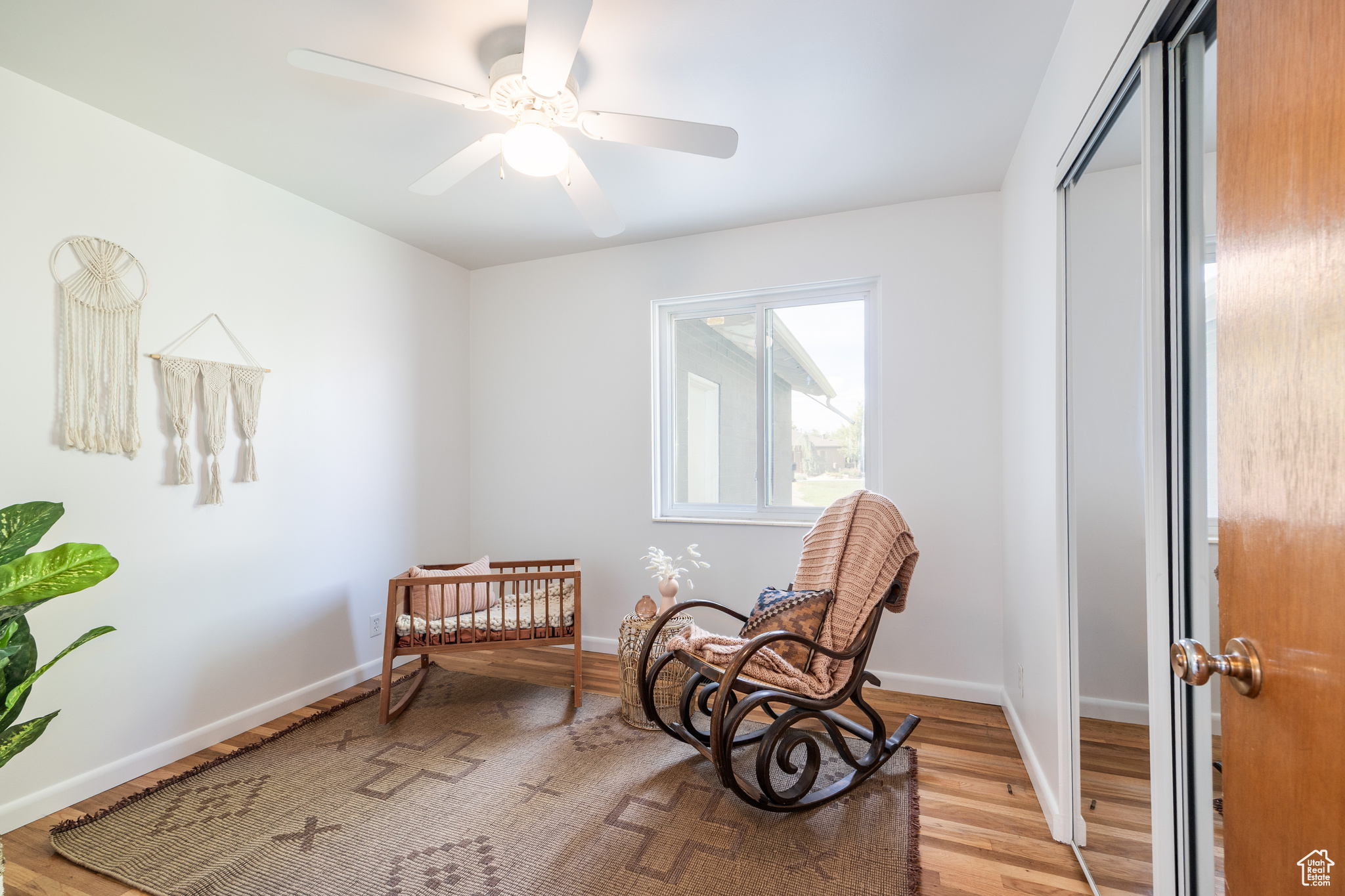 WENDELL WAY - Residential