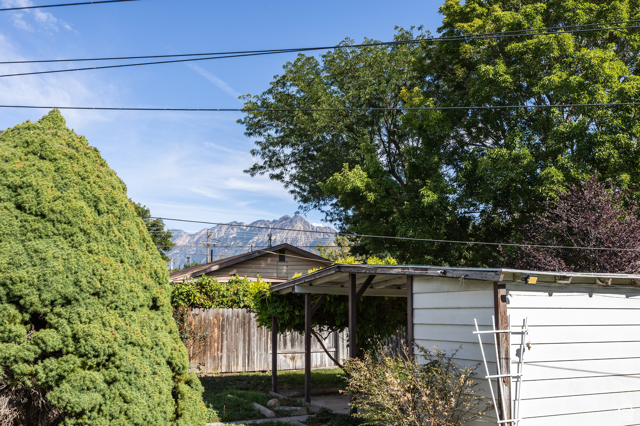 WENDELL WAY - Residential