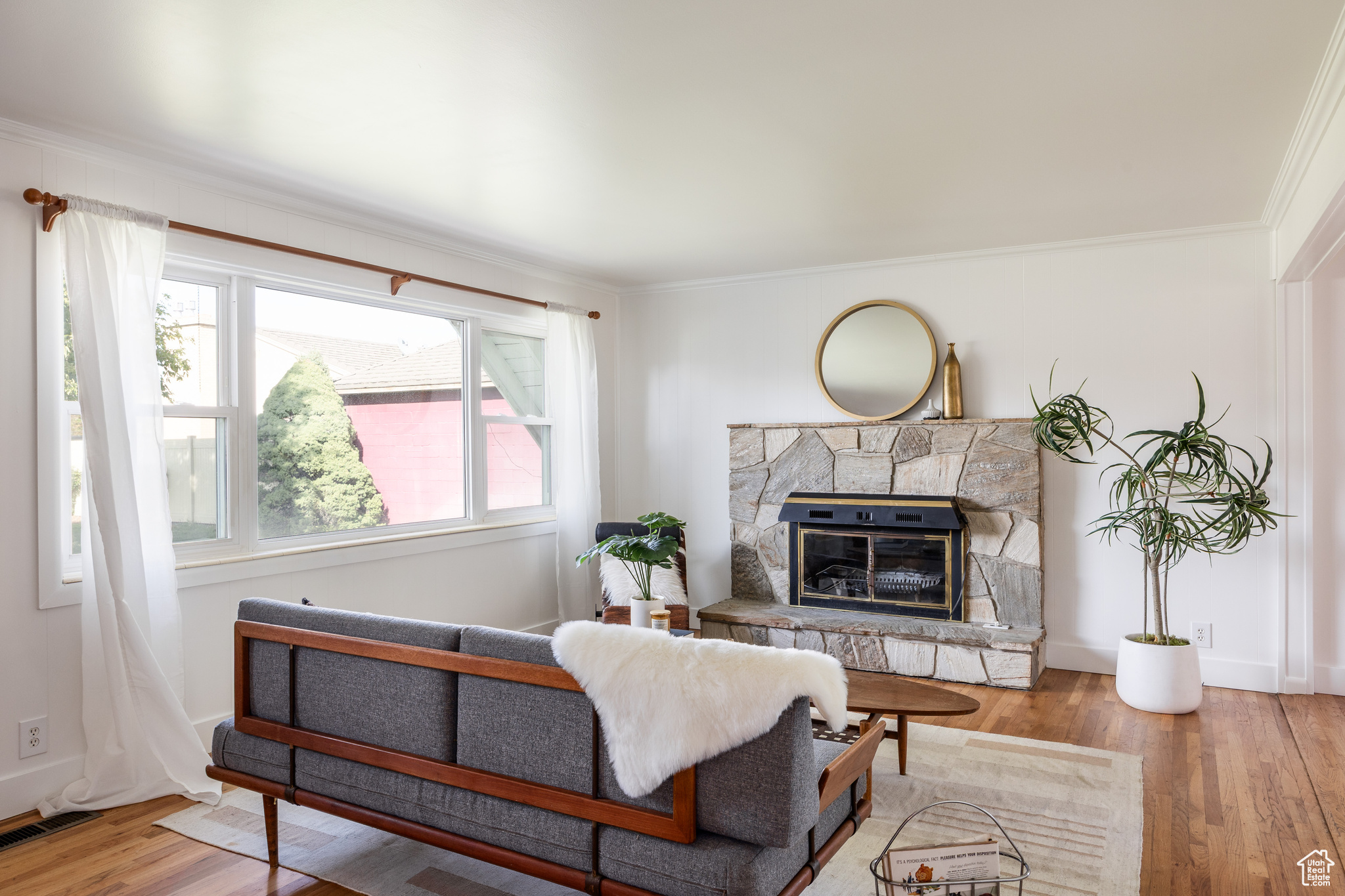 WENDELL WAY - Residential