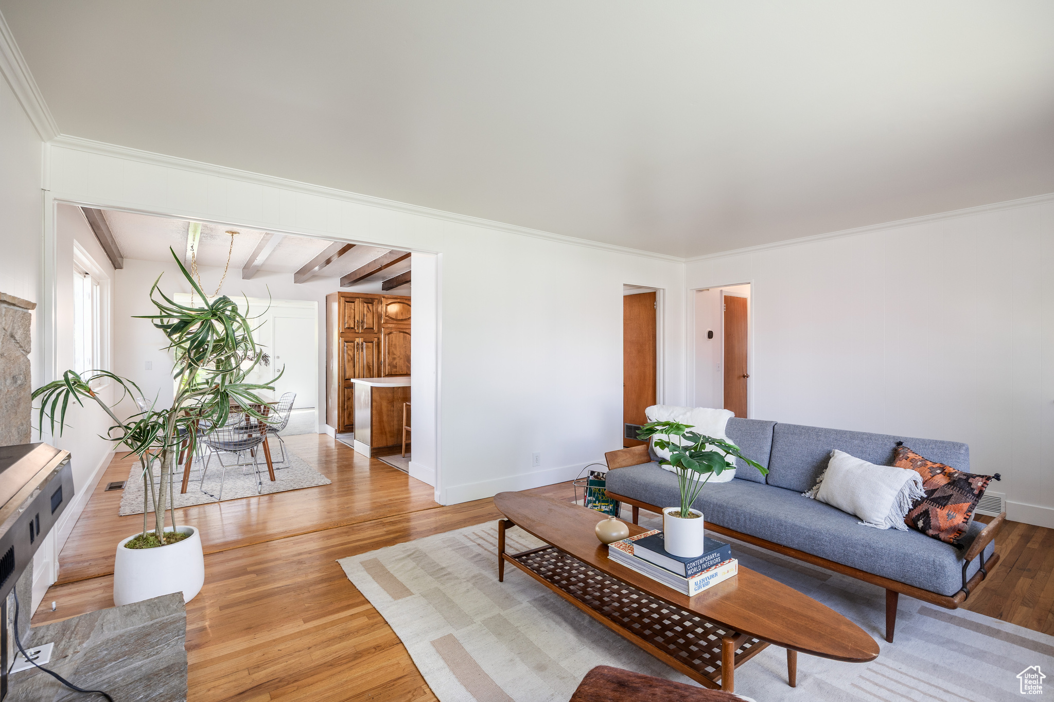 WENDELL WAY - Residential