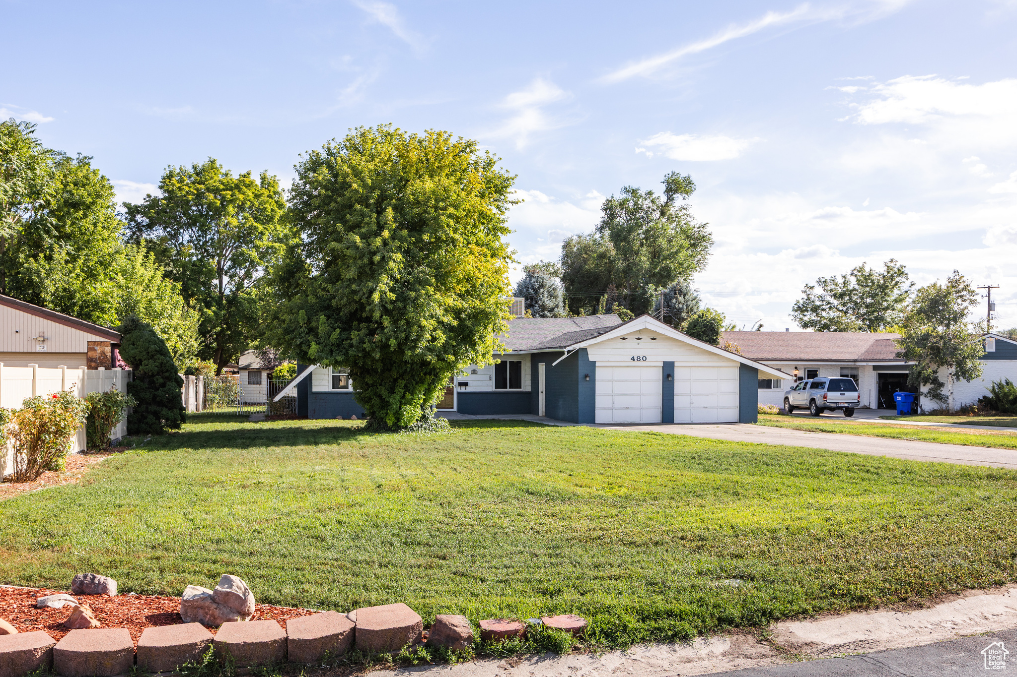 WENDELL WAY - Residential