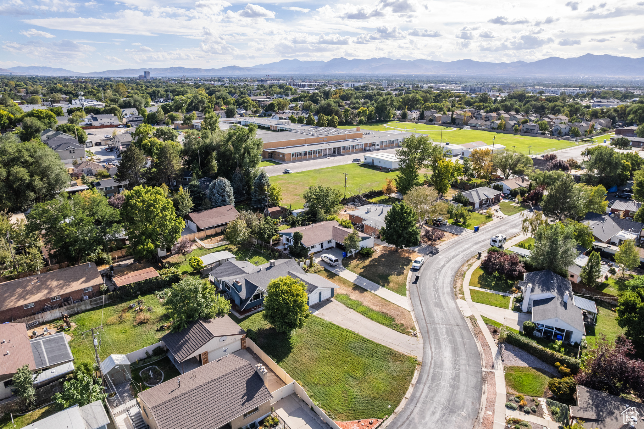 WENDELL WAY - Residential
