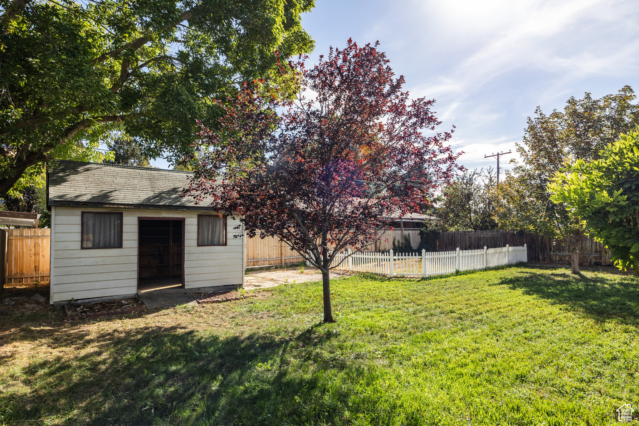 WENDELL WAY - Residential